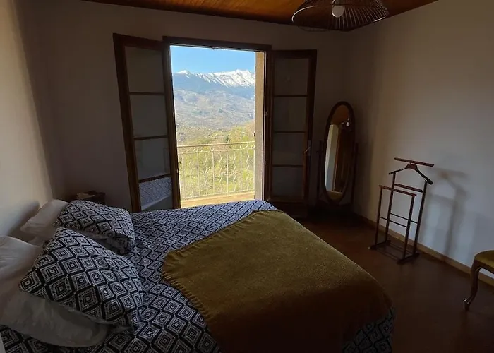 Avec Vue Panoramique Sur Les Montagnes Villa