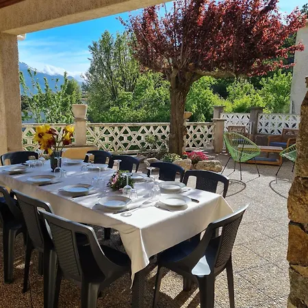 Avec Vue Panoramique Sur Les Montagnes Villa Corscia