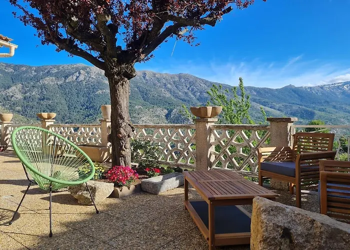 Villa Avec Vue Panoramique Sur Les Montagnes *